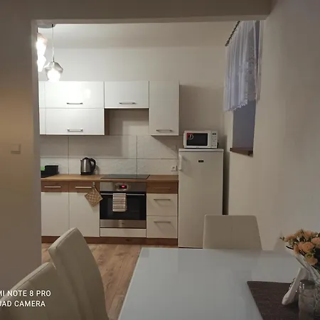 Need In I Cykling Trail Apartment